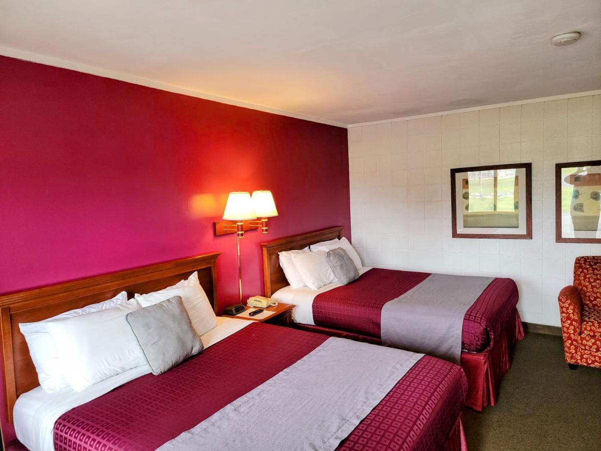 Skyview Motel - Prairie Du Sac エクステリア 写真