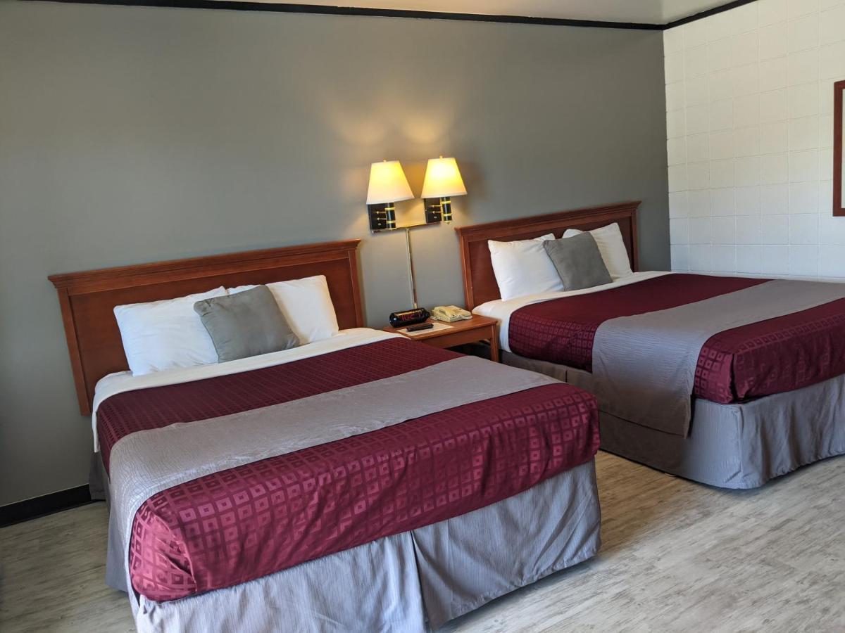 Skyview Motel - Prairie Du Sac エクステリア 写真