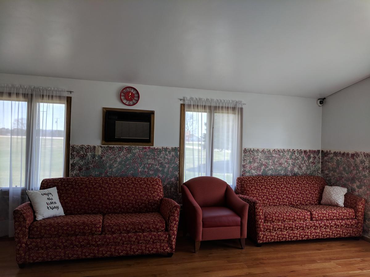 Skyview Motel - Prairie Du Sac エクステリア 写真